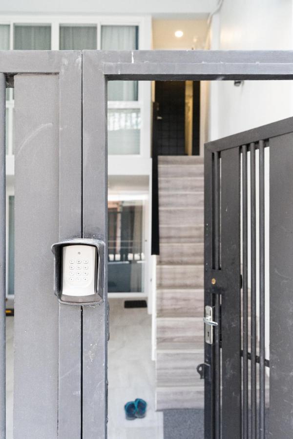 Cozy Studio 1 In Sathorn, Bts Saint Louis 曼谷 外观 照片